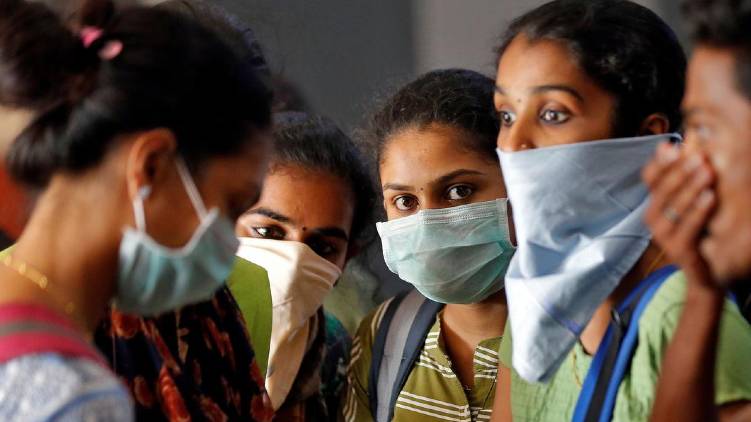 cannot predict community spread says kerala cm
