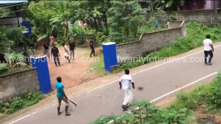 Congress leaders clashed in Thiruvananthapuram