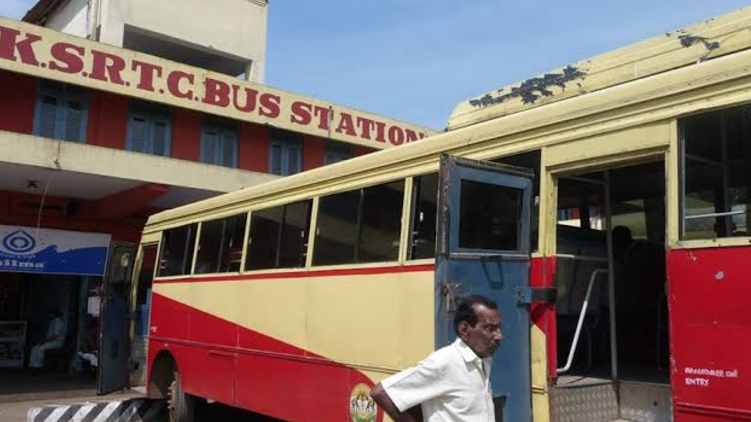 Employees protest at Sultan Bathery KSRTC depot
