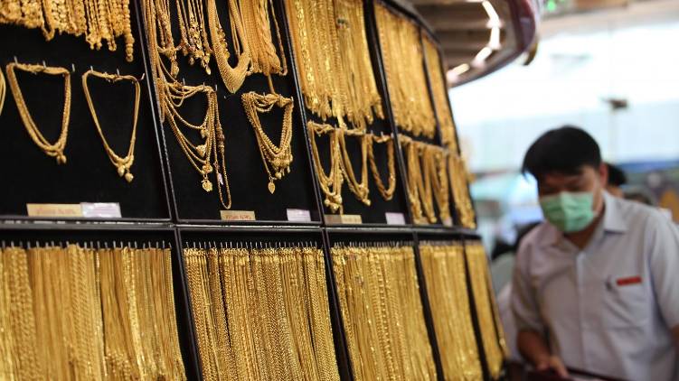 gold price hiked by 20 rupees