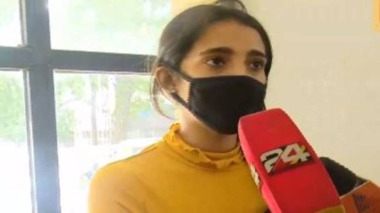 model against shamna kasim attackers