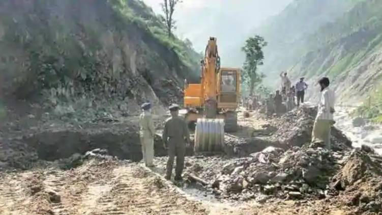 india begun india china border road construction