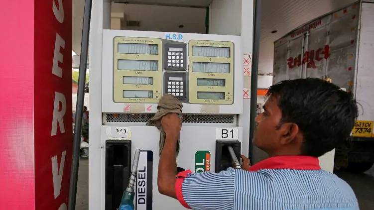 fuel price hiked tenth day india