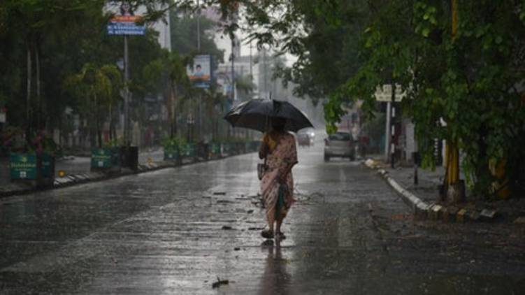 yellow alert 7 districts kerala