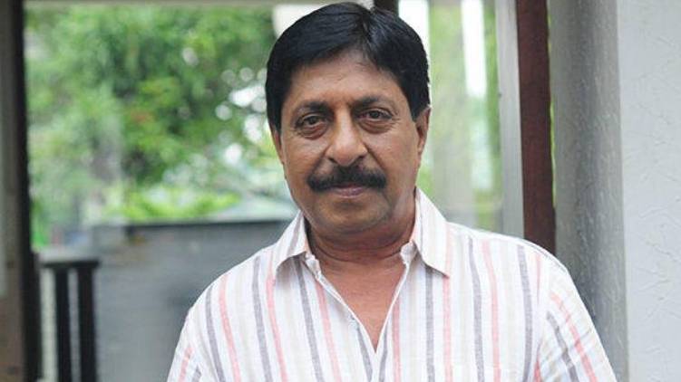 women commission takes case against sreenivasan