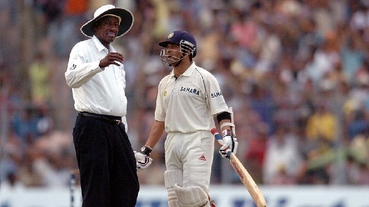 Steve Bucknor Sachin Tendulkar