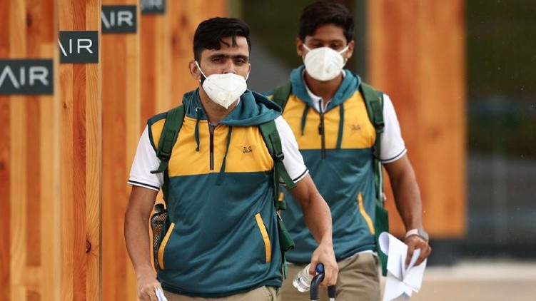 pakistan cricket reached england