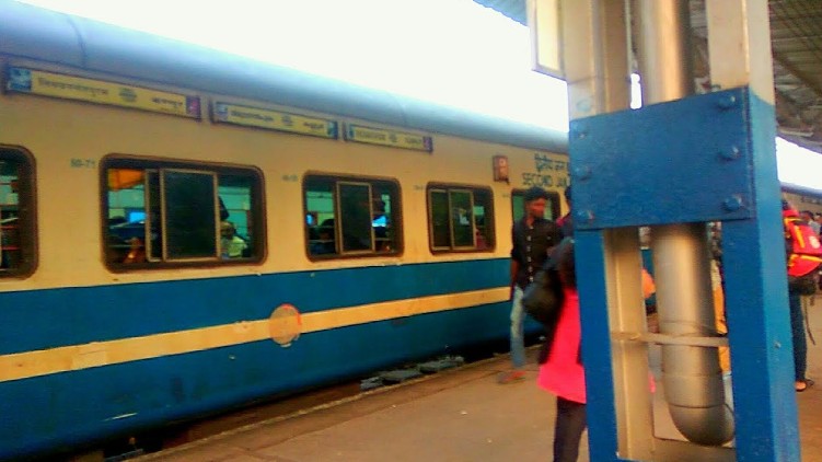 janshatabdi service cut off