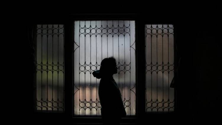 woman having linkage with gold smuggling case taken in custody