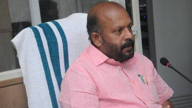 crucial situation in chellanam says vs sunil kumar
