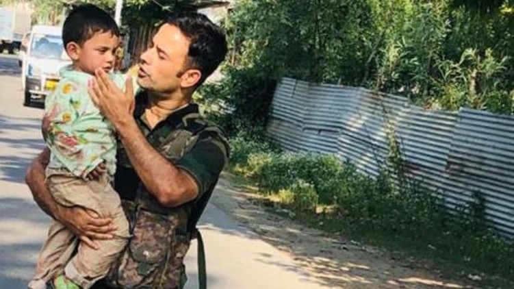Police save 3-year-old boy