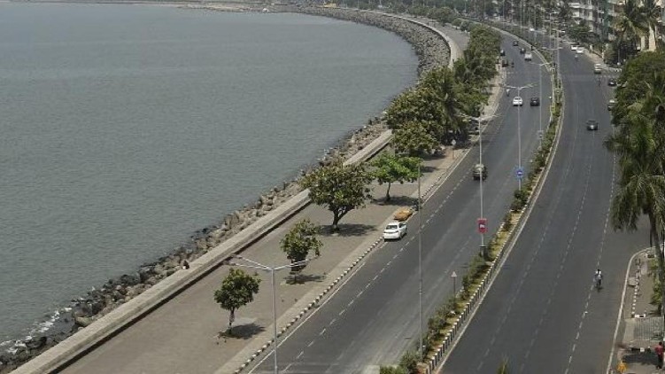 curfew in mumbai