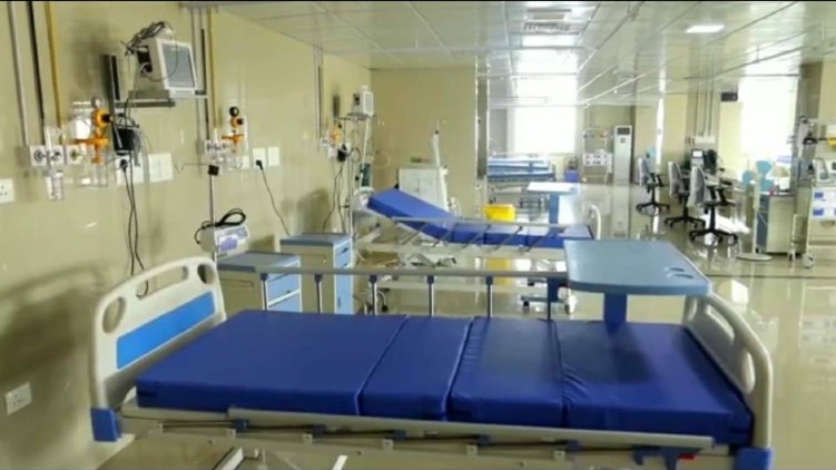 icu in ernakulam medical college