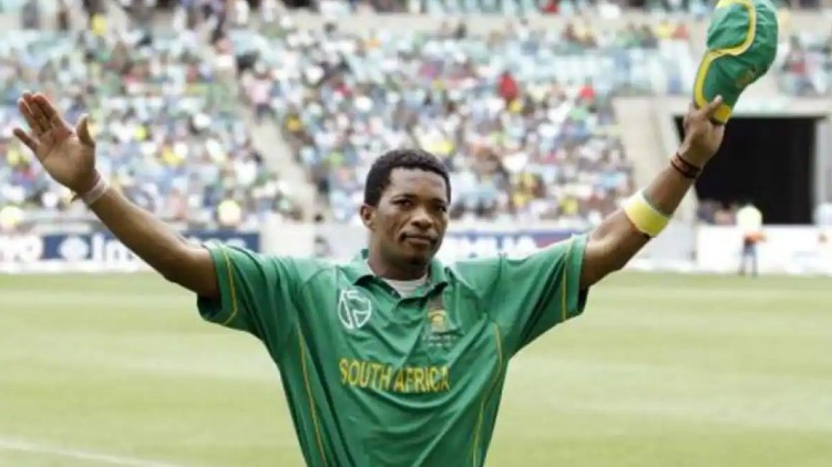 Makhaya Ntini racsim