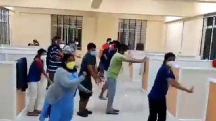 coronavirus patients flash mob