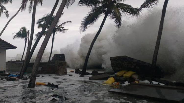 chellanam coastal area