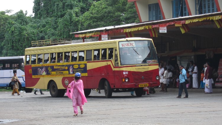 chalakkudy ksrtc irinjalakkuda
