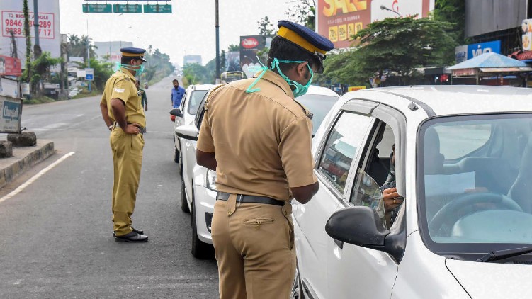 police officers pathanamthitta covid