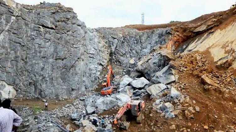 HC stays NGT quarry order