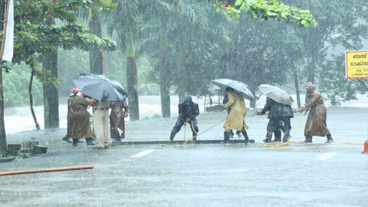 heavy rain in kerala