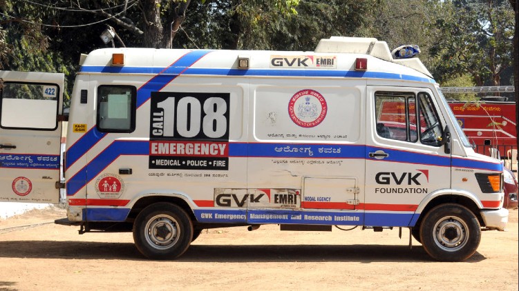 Infant dies ambulance lunch