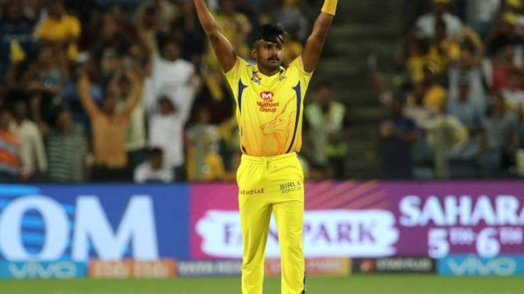 km asif csk bowler