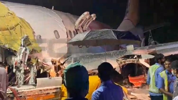 Karipur plane crash