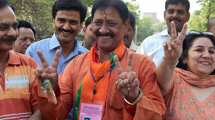 Chetan Chauhan passes away