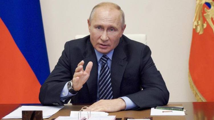 coronavirus vaccine Putin