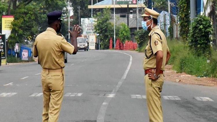 covid police kerala