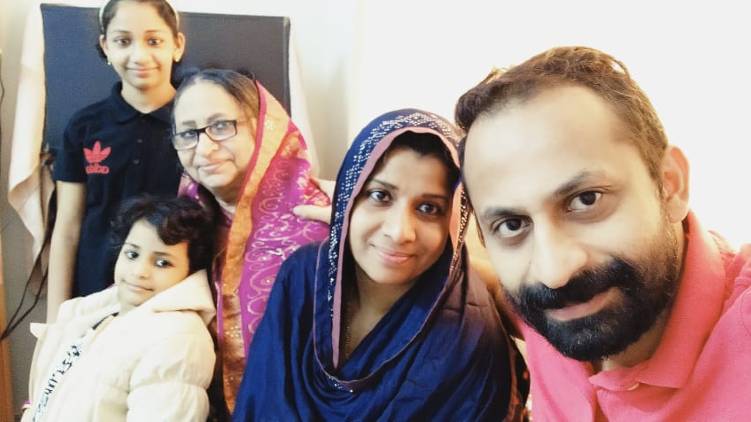 fahadh fasil look alike shocks internet