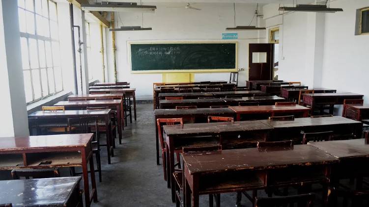 schools wont reopen next month