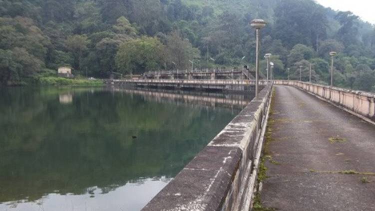 Sholayar Dam