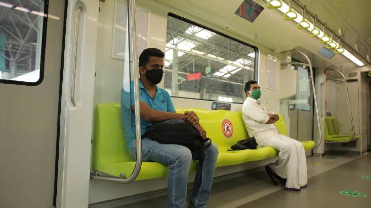 kochi metro service restarts