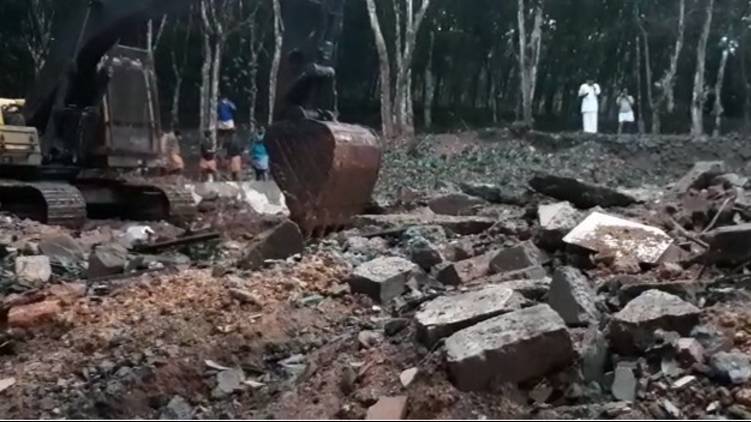 murder charges against malayattur quarry owner