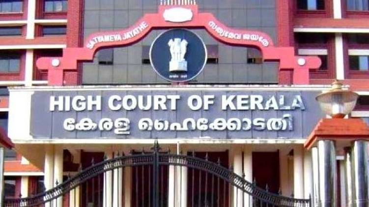 Kochi corporation secretary will appear in the high court today
