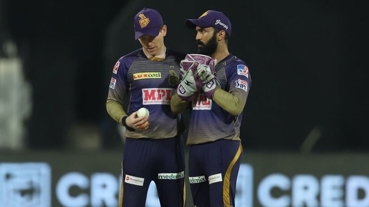 dinesh karthik eoin morgan
