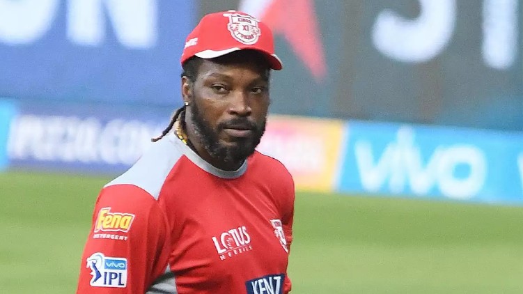 Chris Gayle play RCB