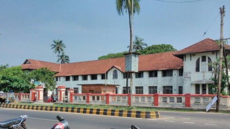 kozhikkode beach hospital