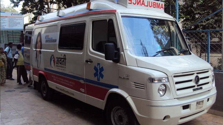 Covid pregnant woman ambulance