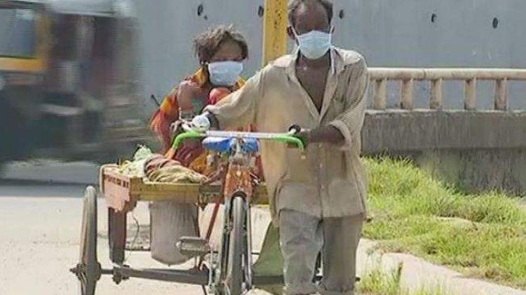 woman hospital trolley dies