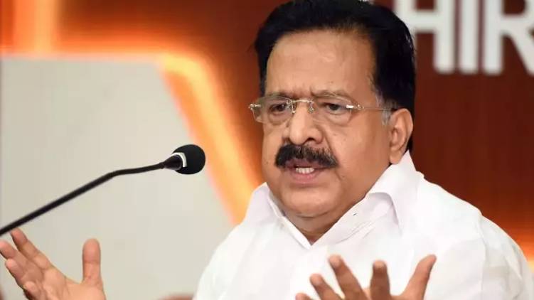 cm should resign demands ramesh chennithala