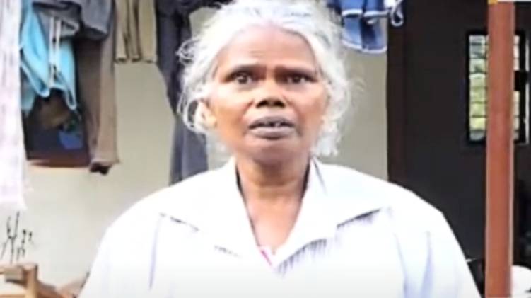 old woman robbed by goondas