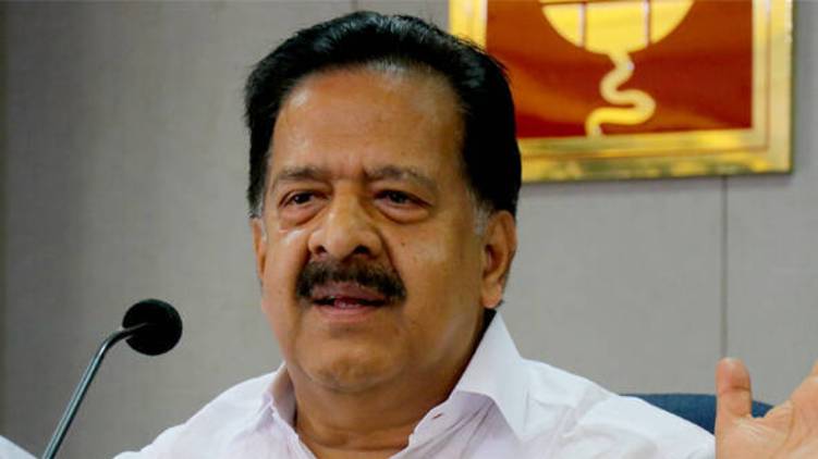 ramesh chennithala against cm pinarayi vijayan