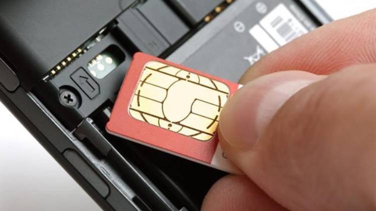 44 lakhs lost fake sim robbery