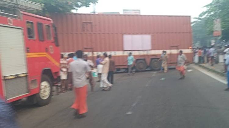kollam accident