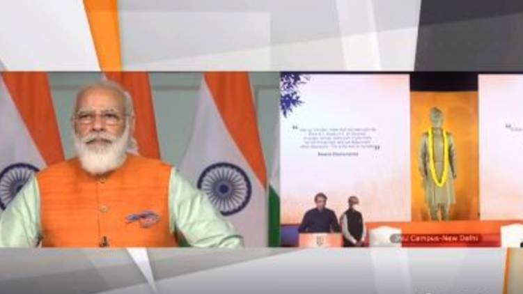 pm inagurates statue of vivekandan in jnu