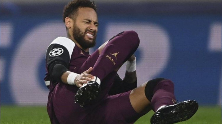 Injured Neymar Brazil qualifiers