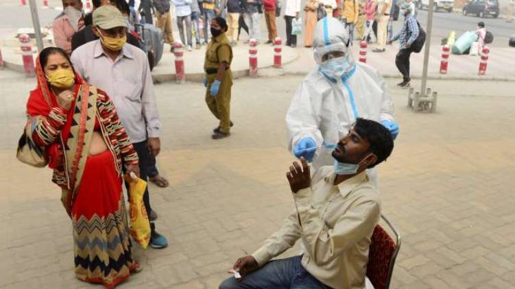 covid; third Phase outbreak in Delhi