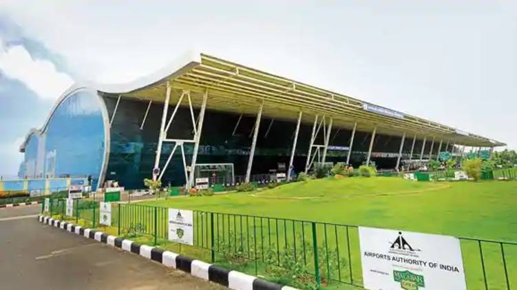 kerala approaches sc against tvm airport adani group